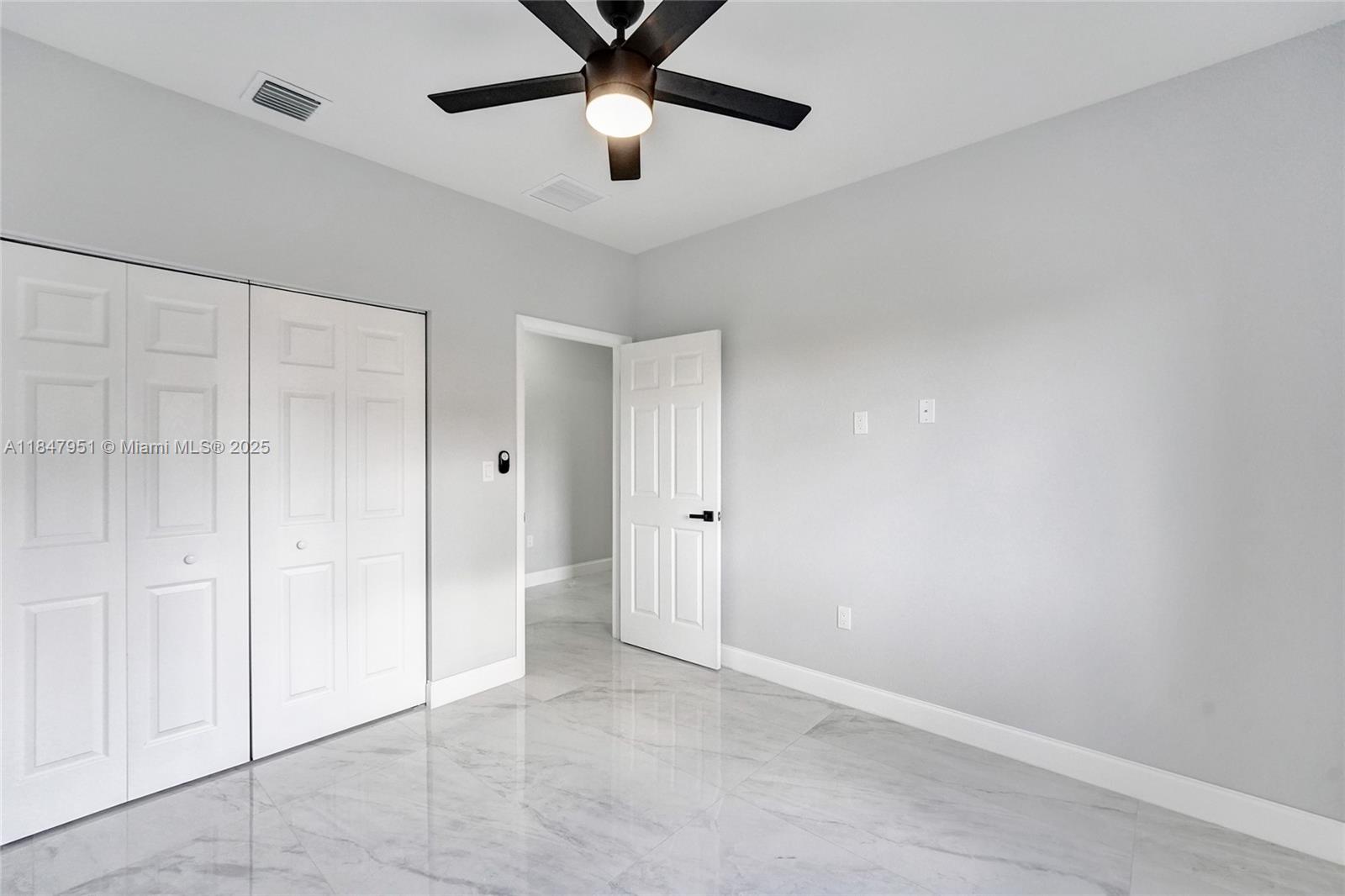 HEATHGATE 2ND ADD - Residential