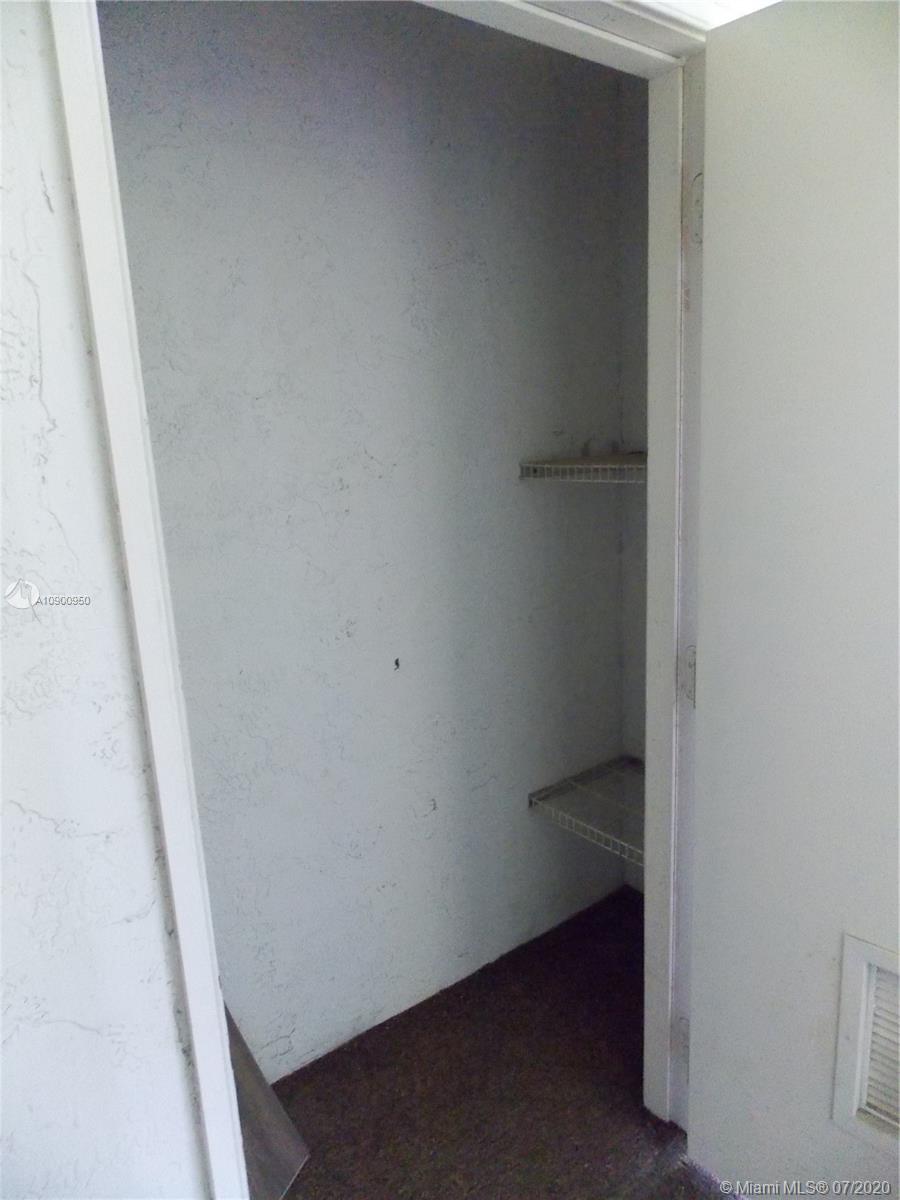 TRENT D CONDO - Residential