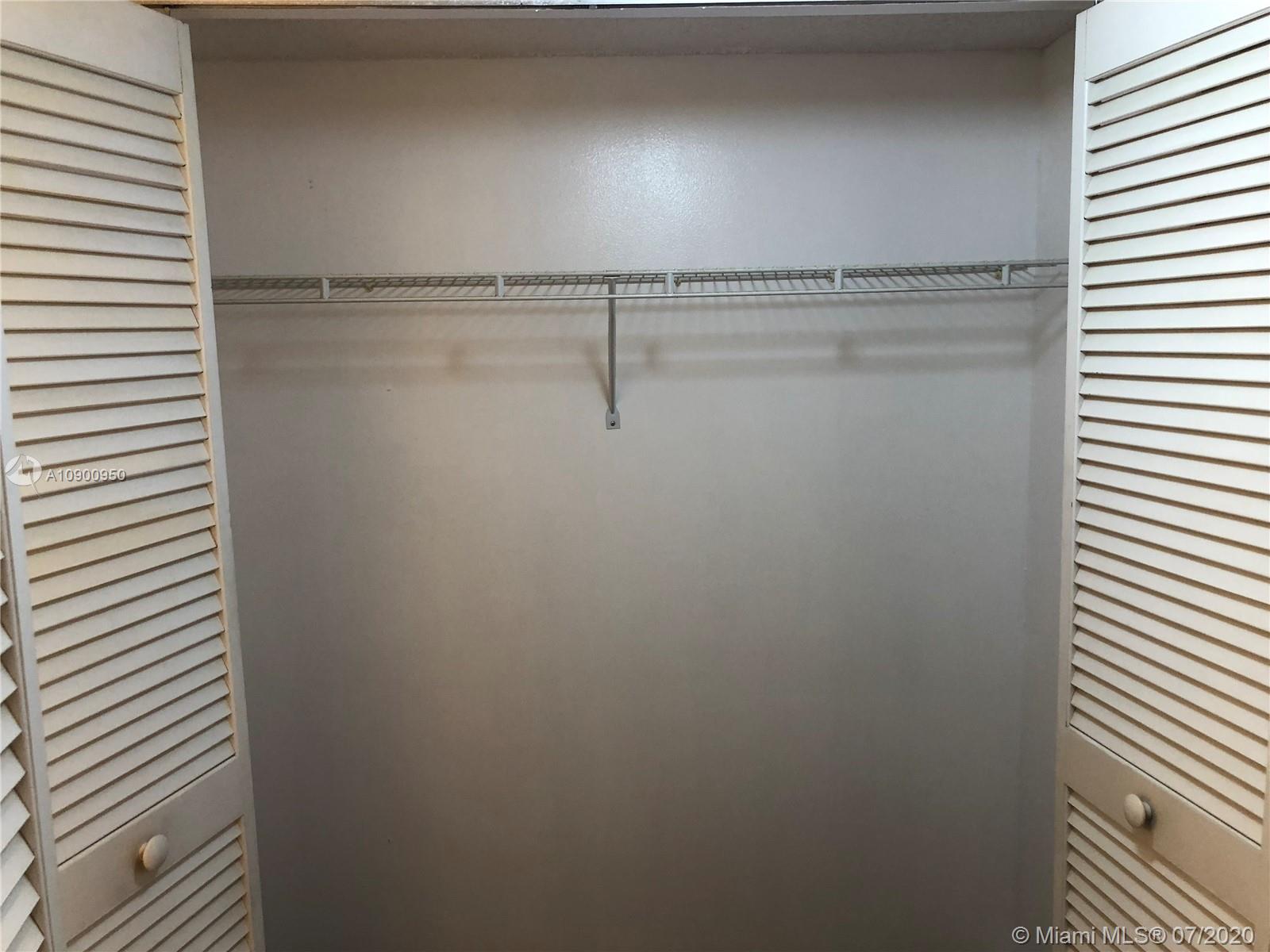 TRENT D CONDO - Residential