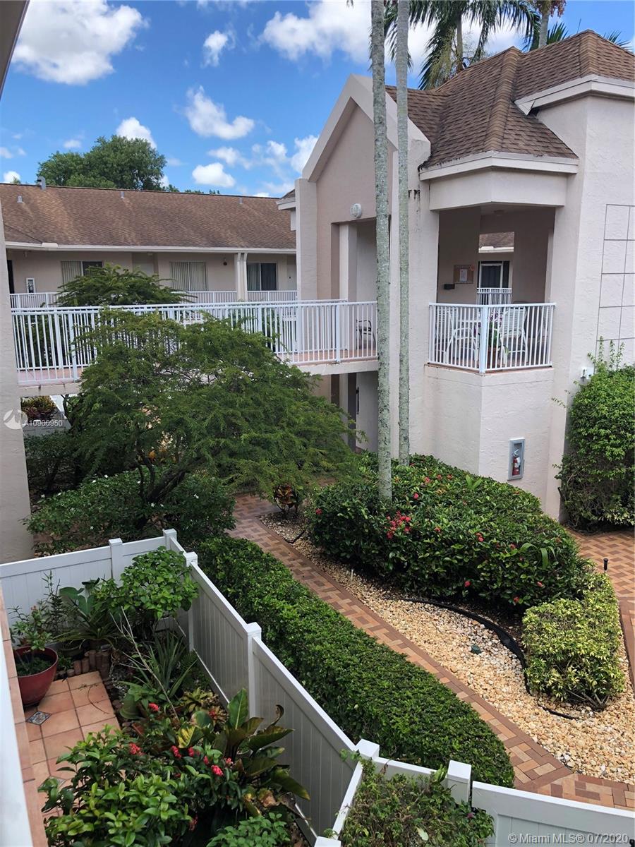 TRENT D CONDO - Residential