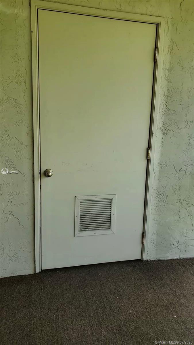 TRENT D CONDO - Residential