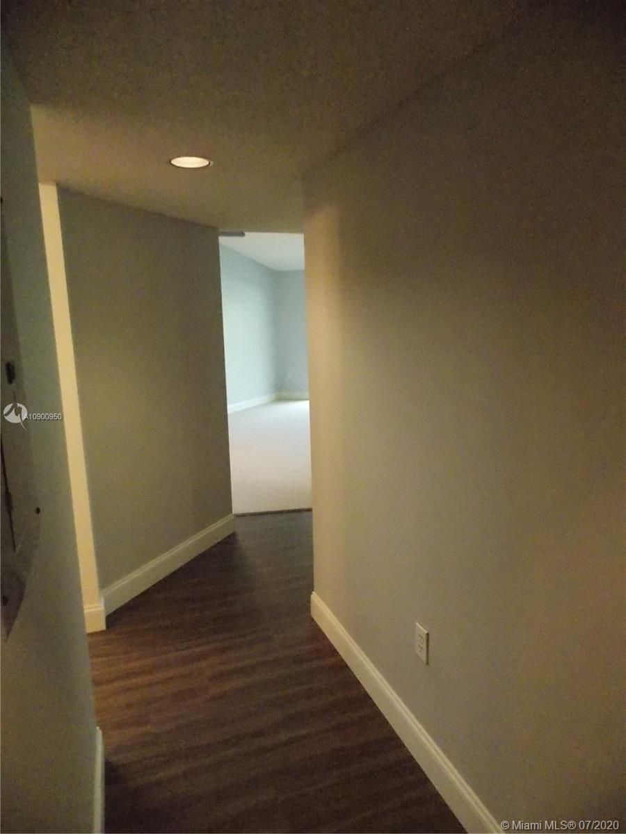 TRENT D CONDO - Residential