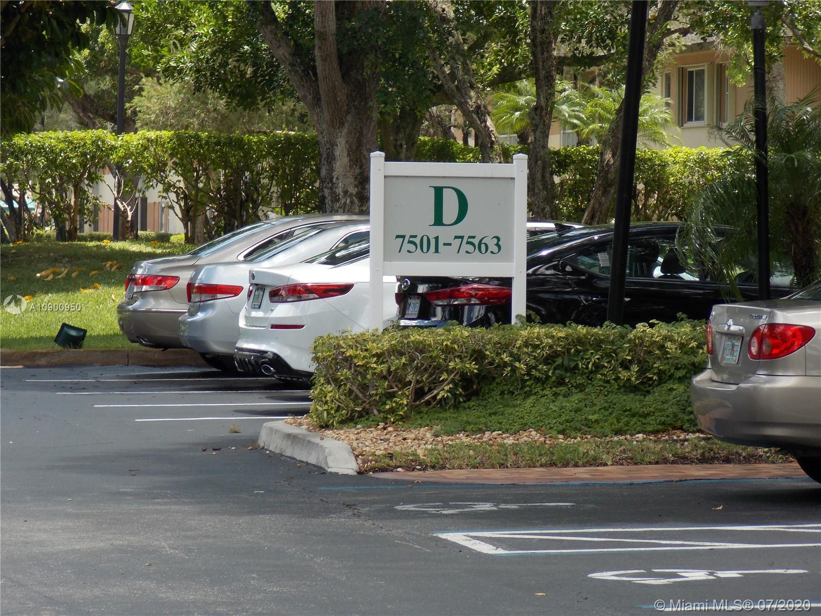 TRENT D CONDO - Residential