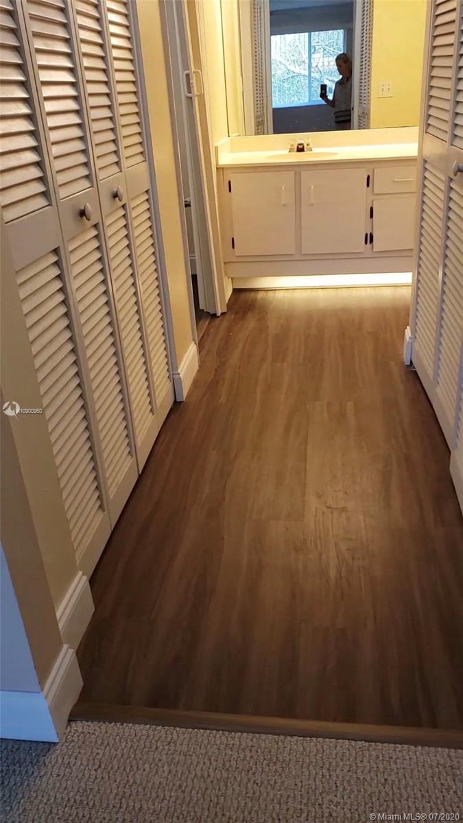 TRENT D CONDO - Residential