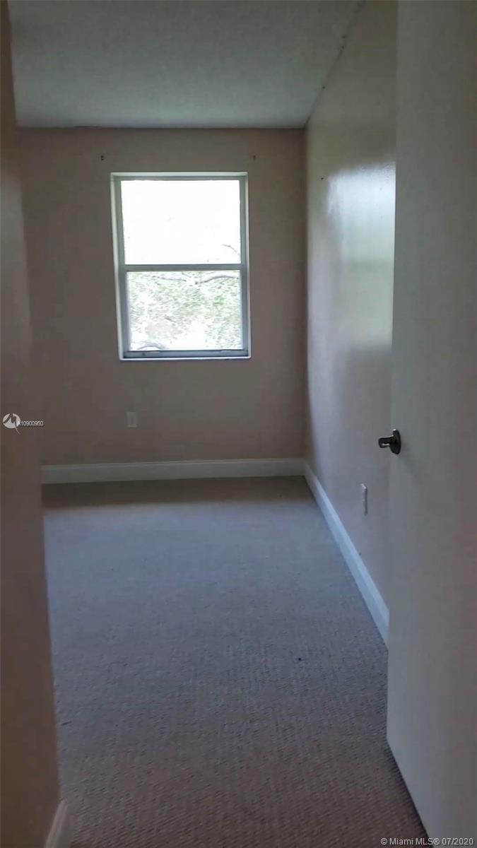 TRENT D CONDO - Residential