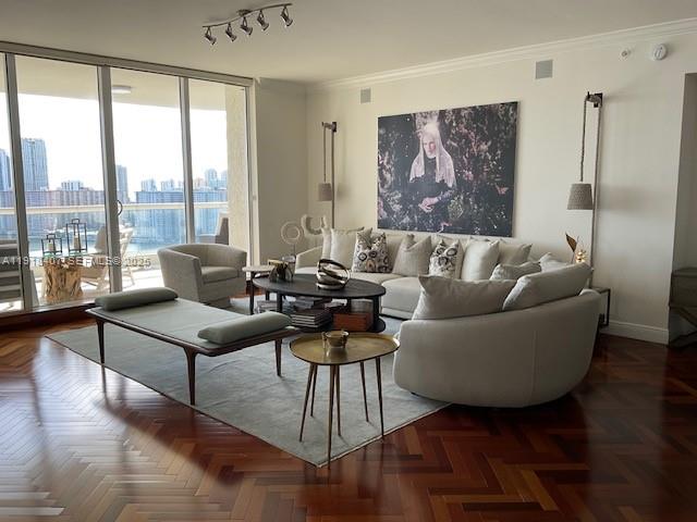 6000 Island Blvd 2406