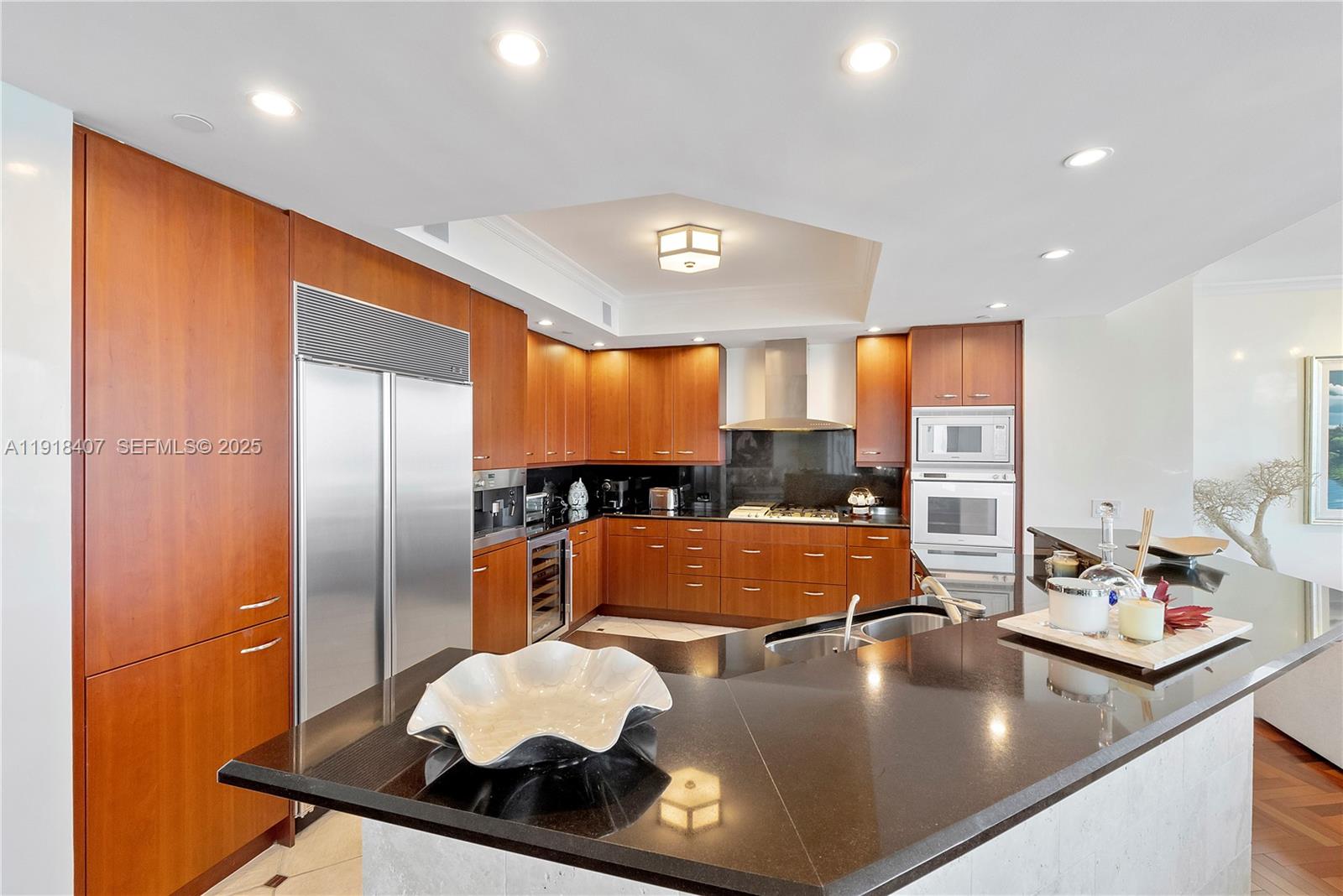 BELLAMARE @ WILLIAMS ISLA - Residential