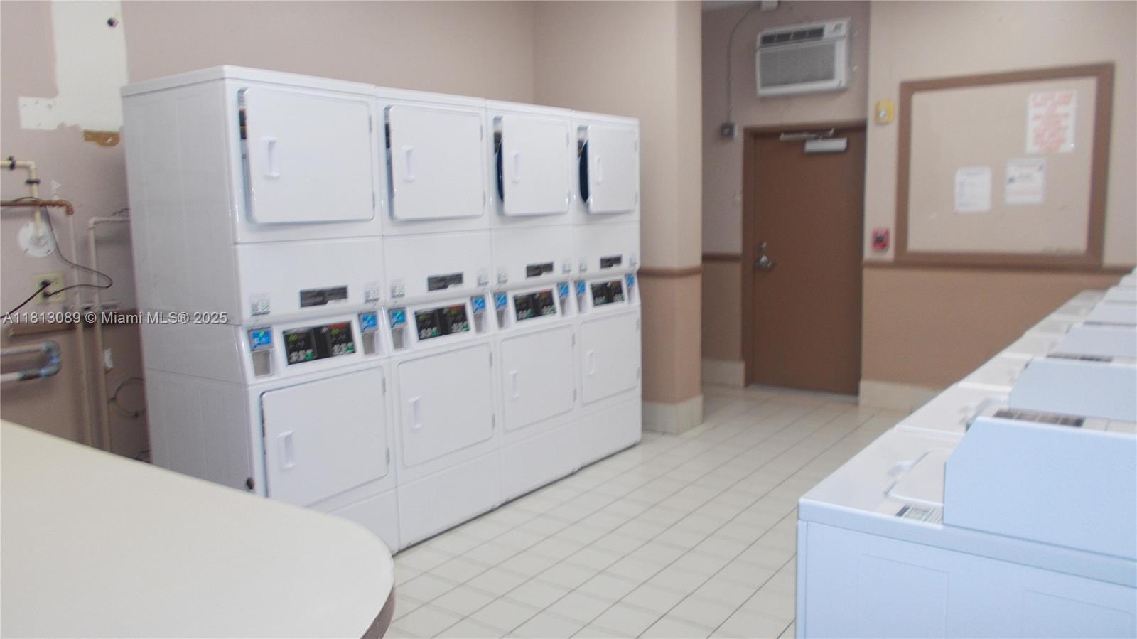 IMPERIAL TOWERS CONDO - Residential Lease
