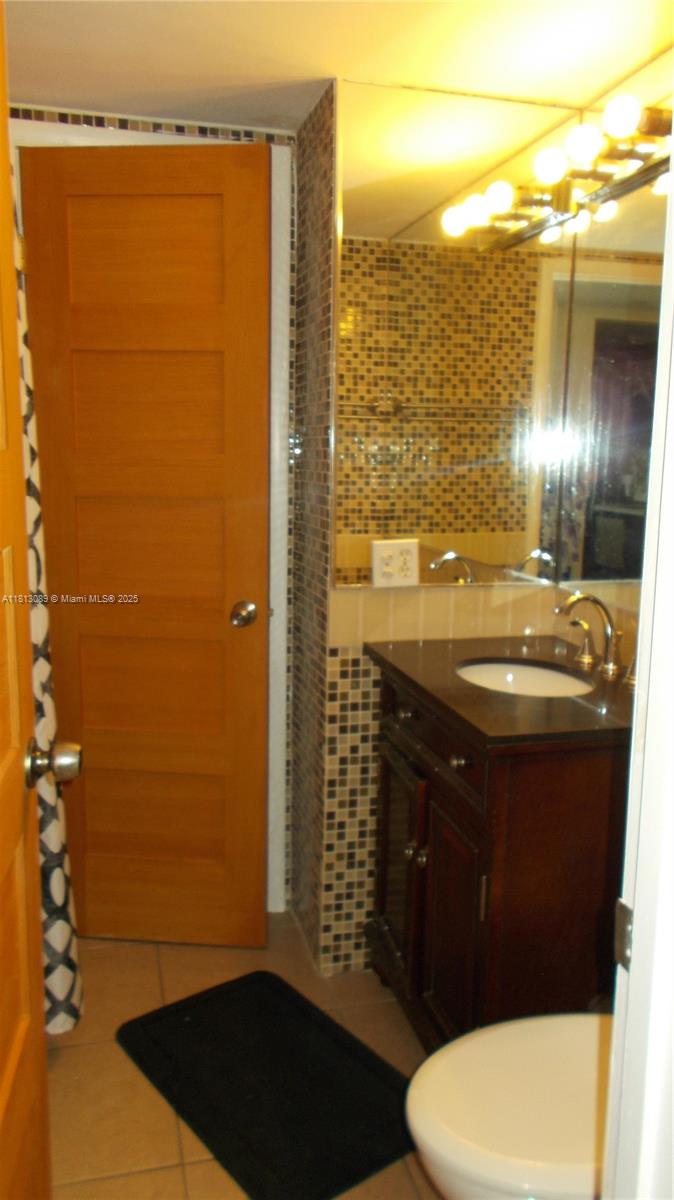 IMPERIAL TOWERS CONDO - Residential Lease