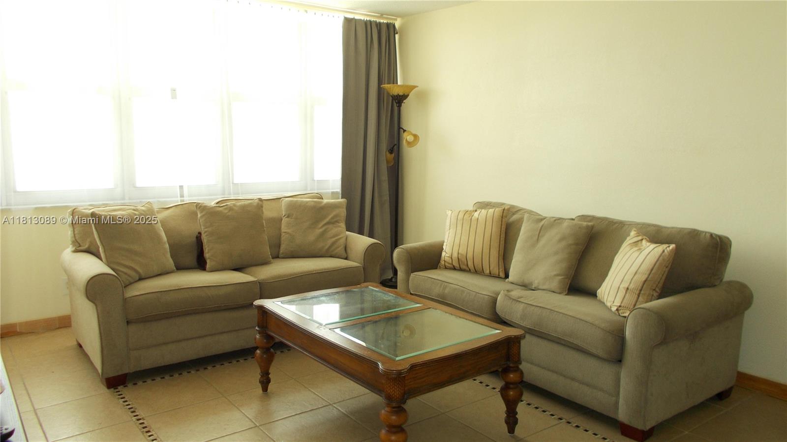 IMPERIAL TOWERS CONDO - Residential Lease