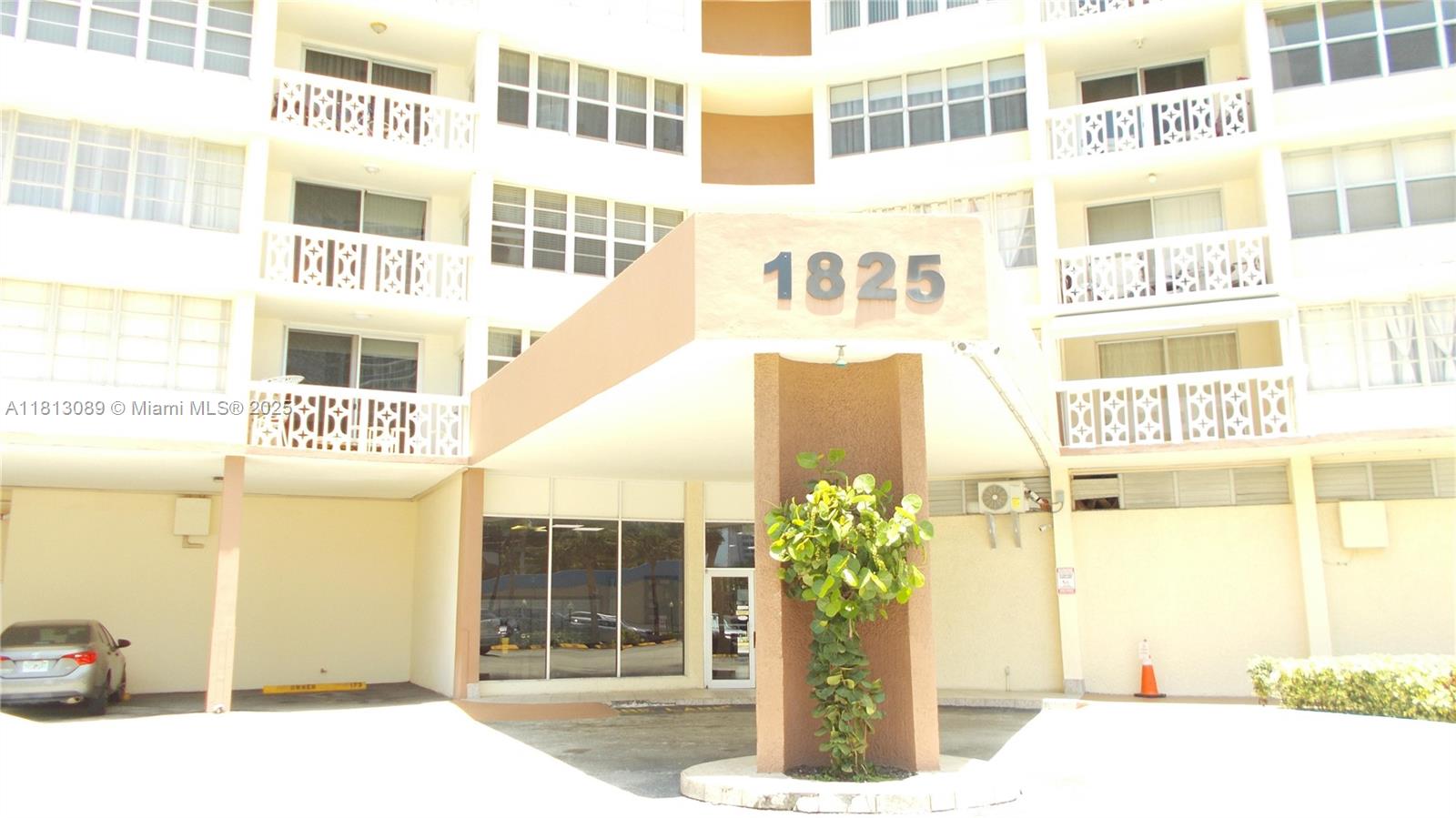 IMPERIAL TOWERS CONDO - Residential Lease