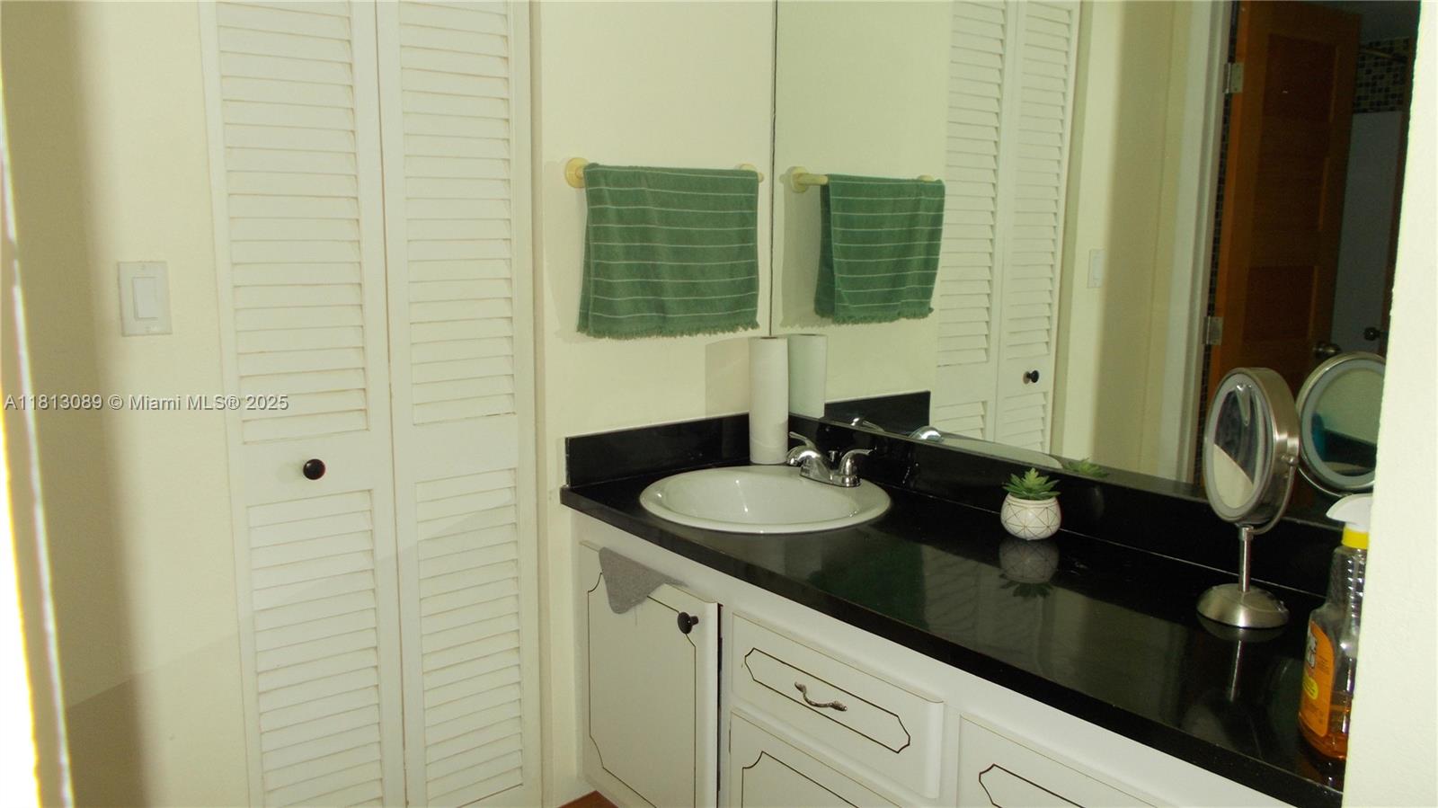 IMPERIAL TOWERS CONDO - Residential Lease
