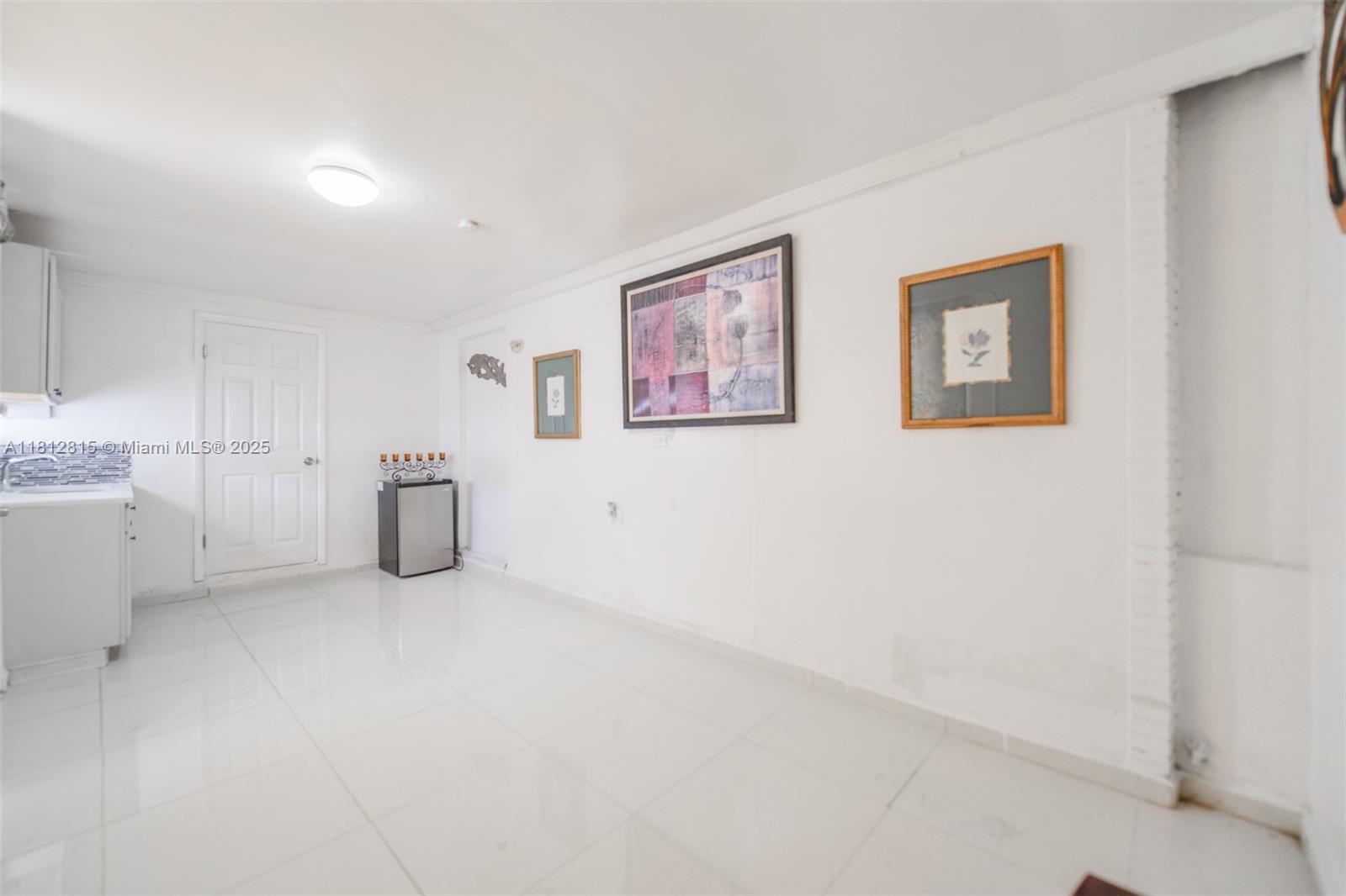 CRESTHAVEN NO 2 - Residential