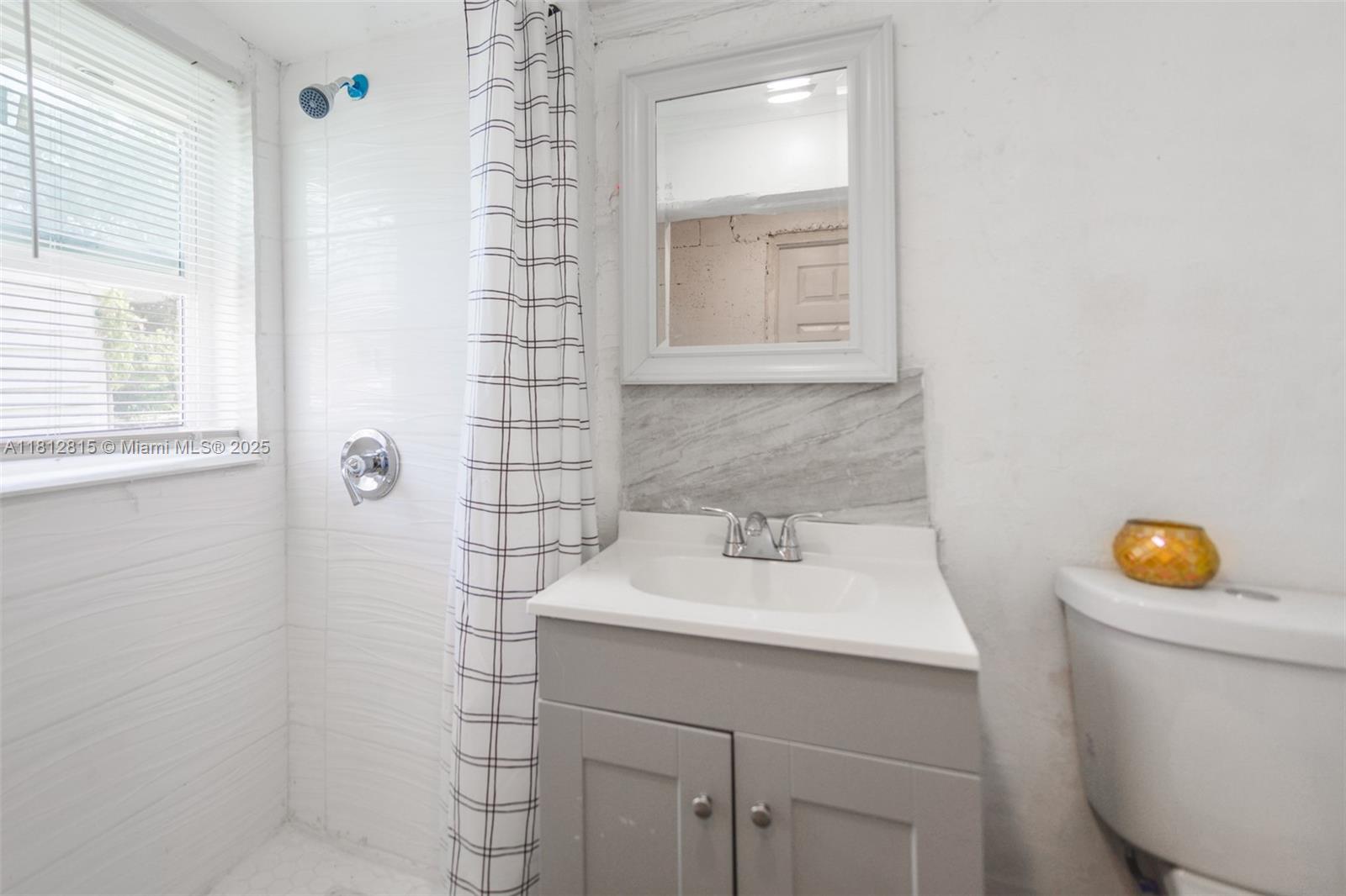 CRESTHAVEN NO 2 - Residential