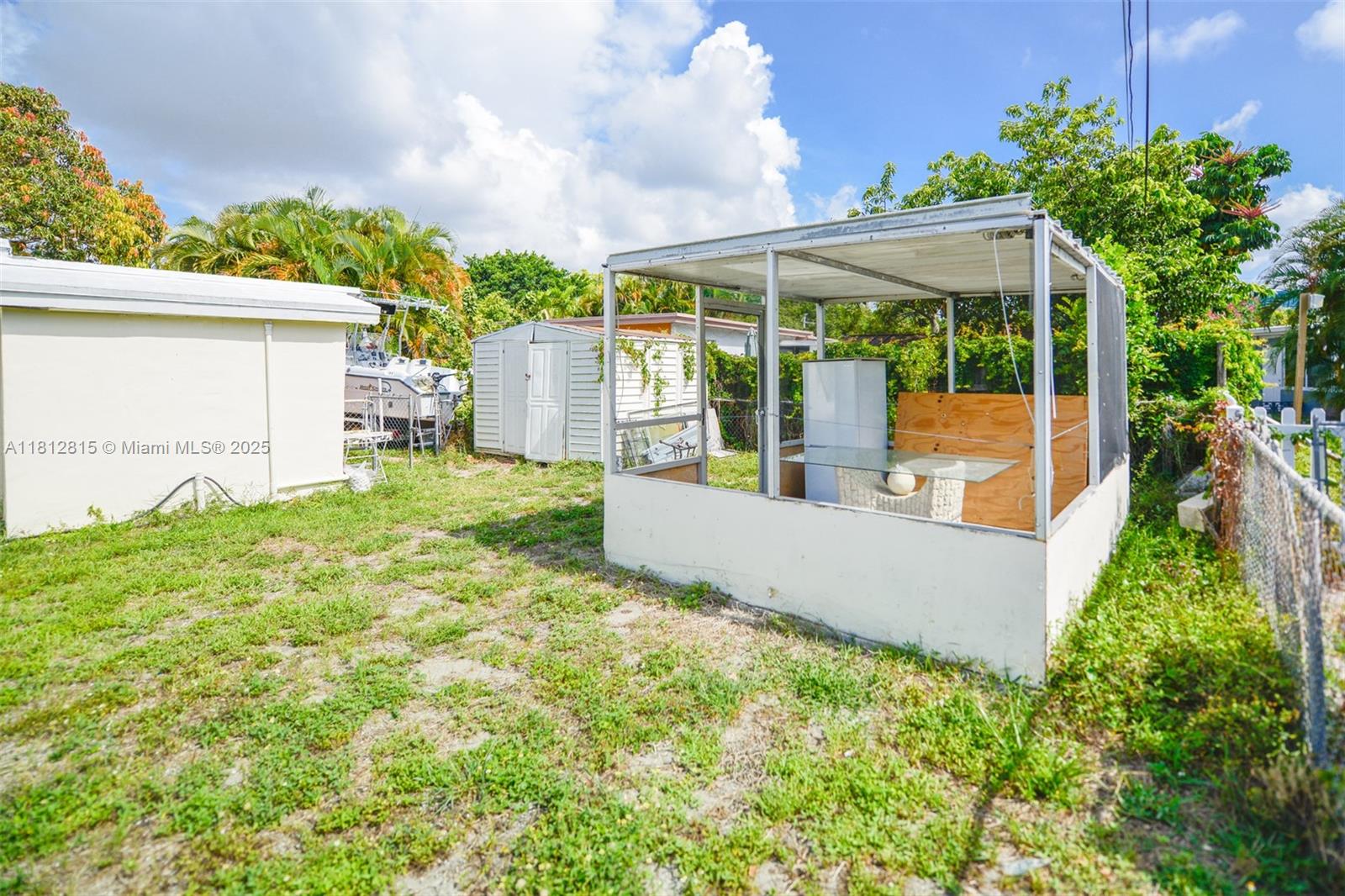 CRESTHAVEN NO 2 - Residential