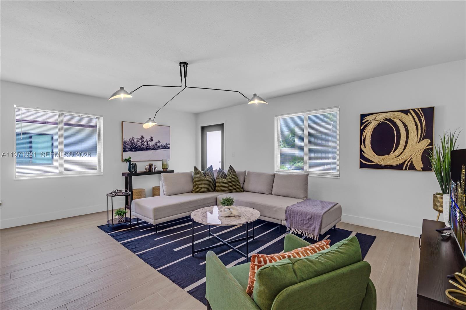 SANTA CLARA SUB - Residential Income