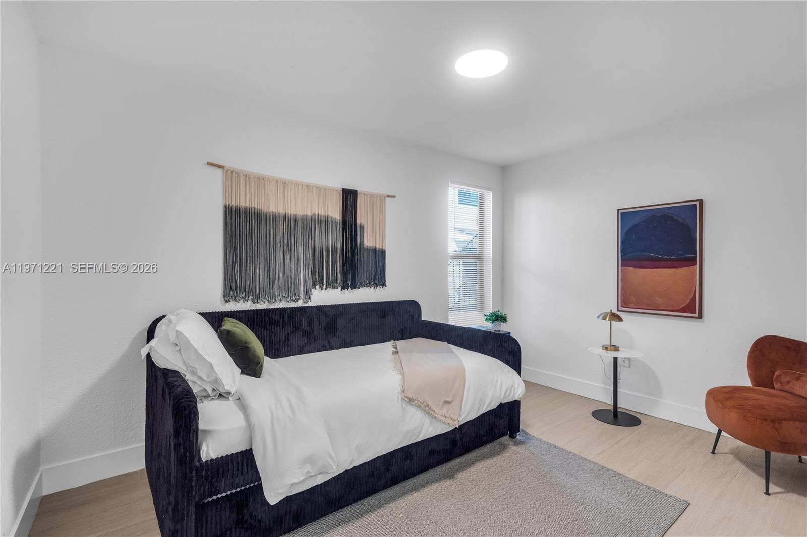 SANTA CLARA SUB - Residential Income