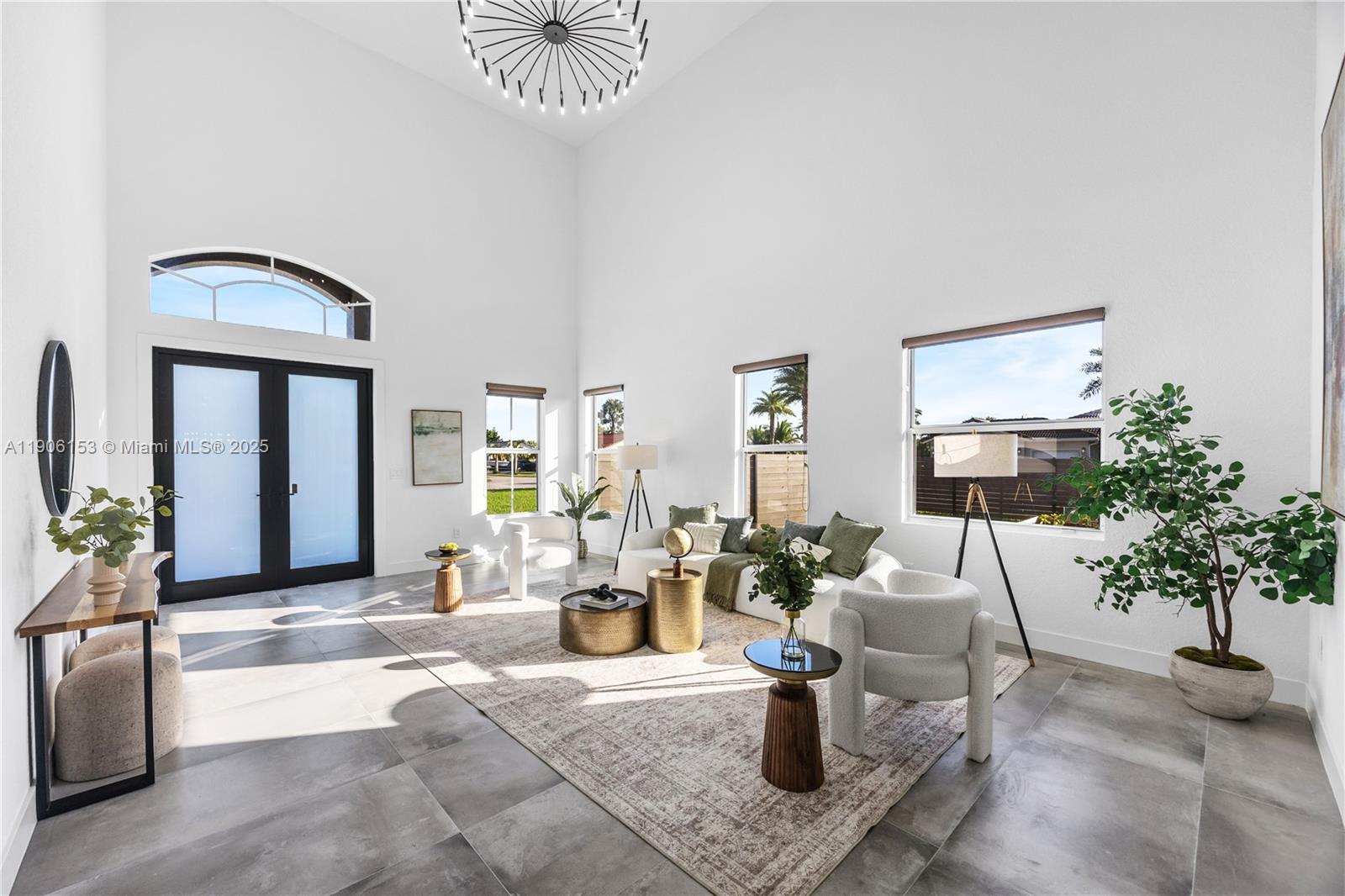 ESTATE MANSIONS 1ST ADDN - Residential