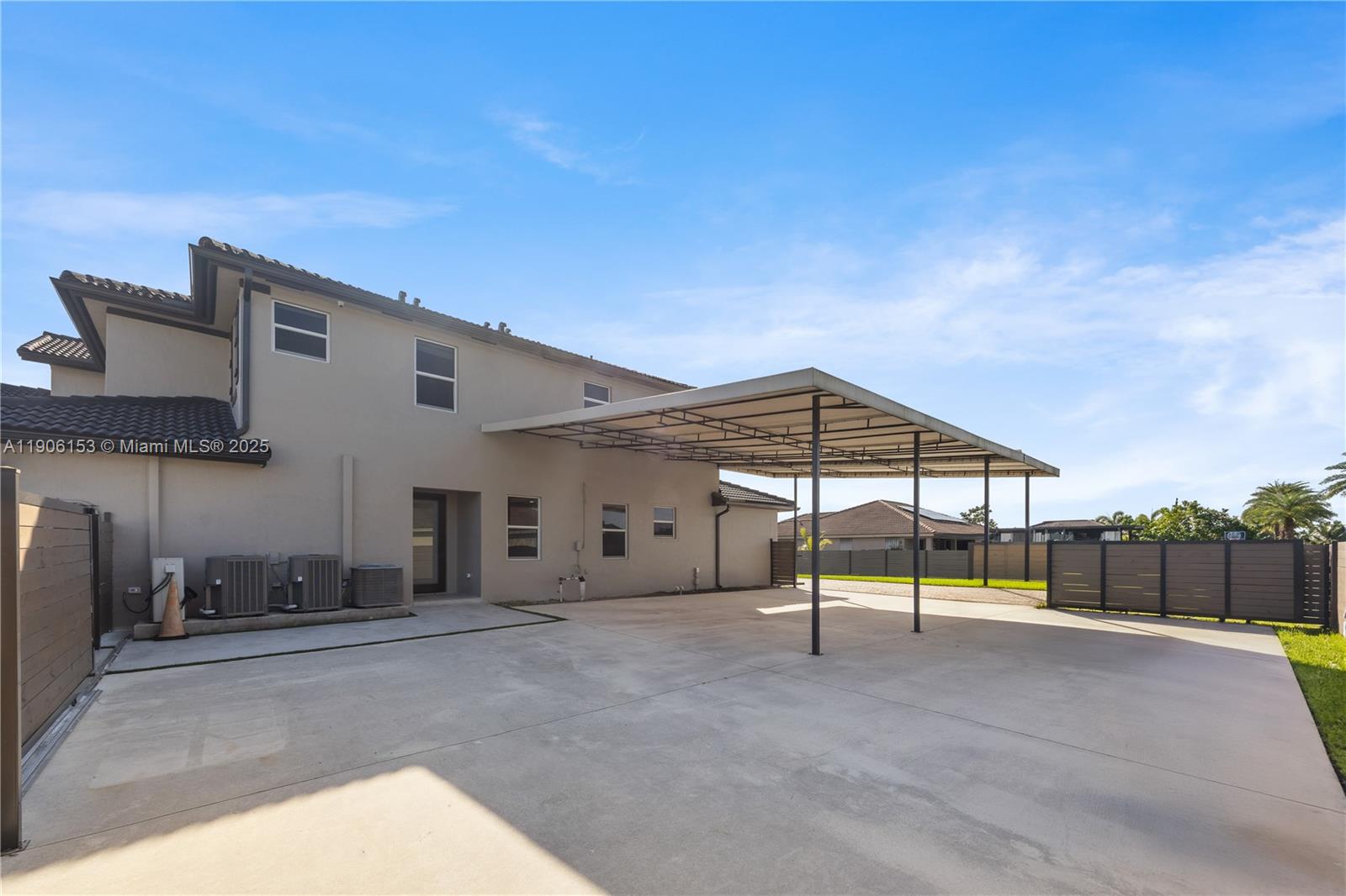 ESTATE MANSIONS 1ST ADDN - Residential