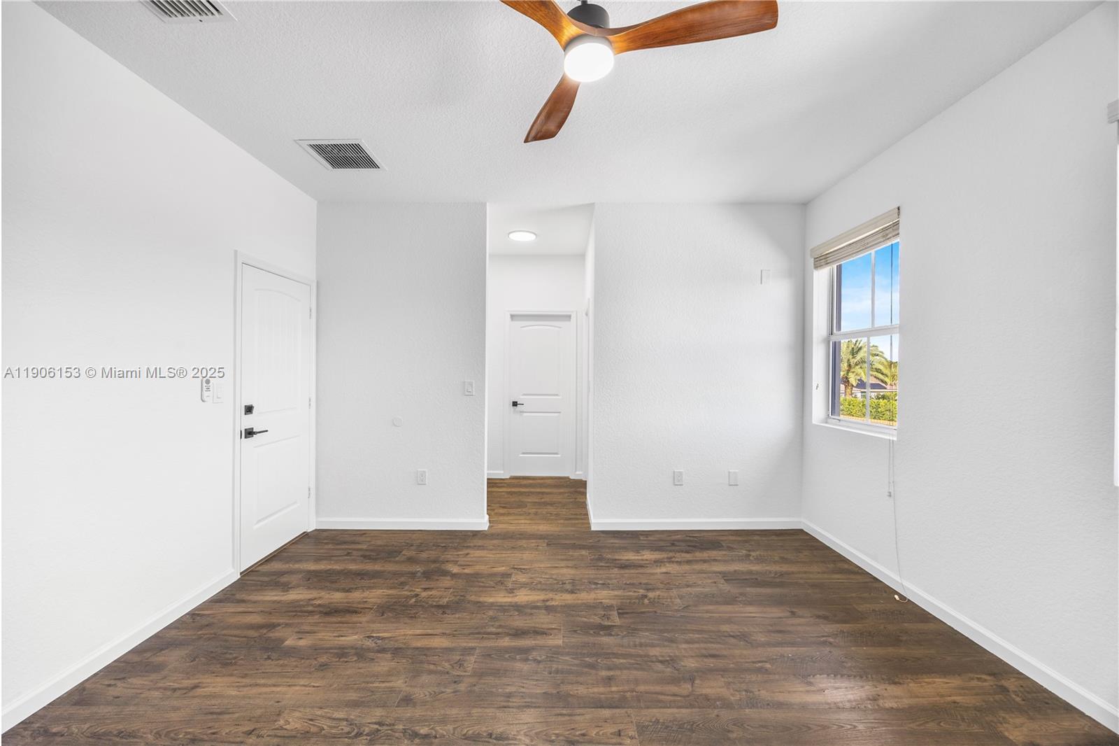 ESTATE MANSIONS 1ST ADDN - Residential