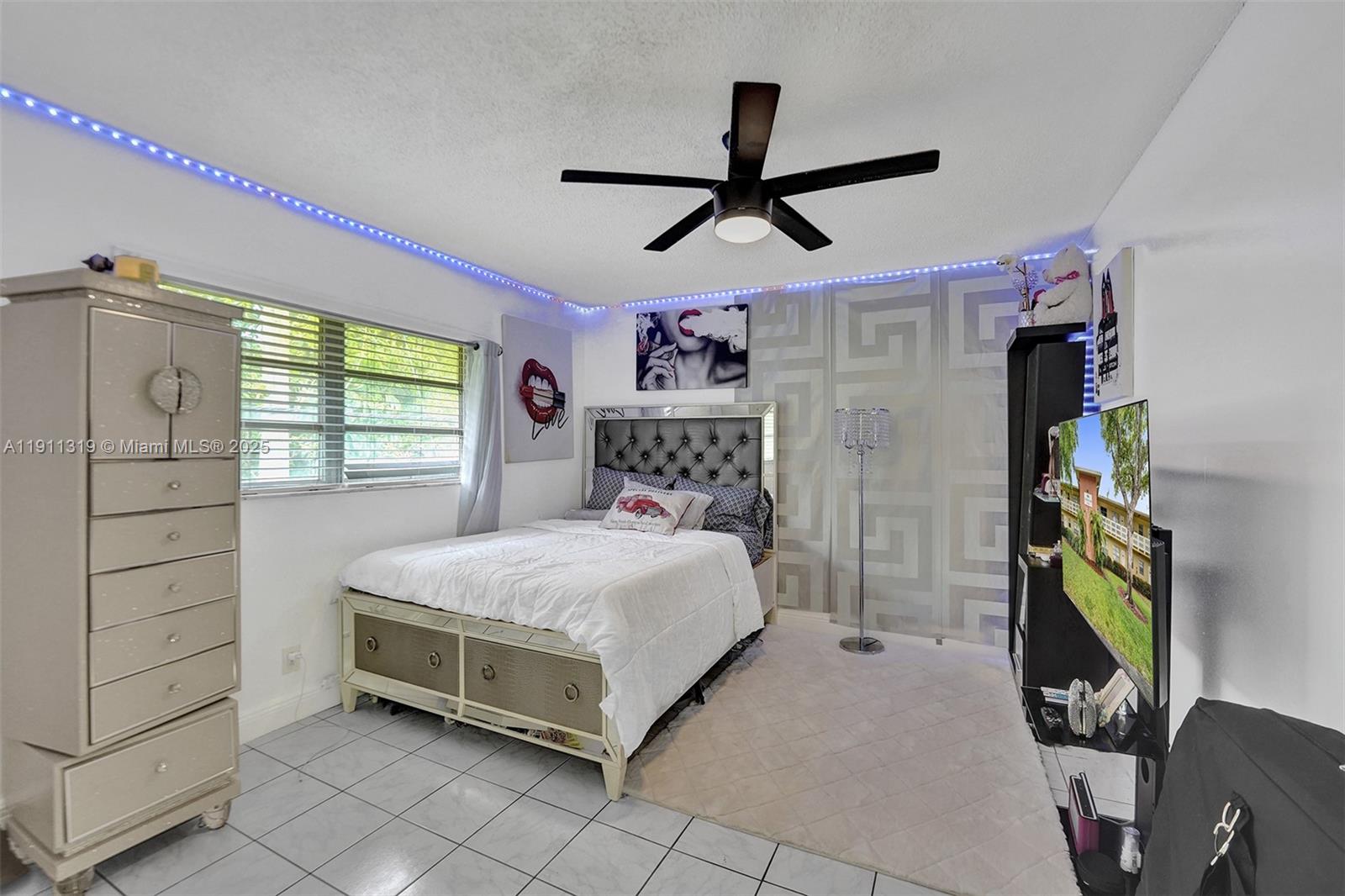 LAUDERDALE LAKES VILLAS C - Residential Lease