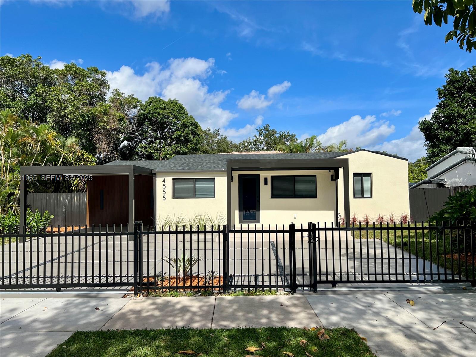 WEST FLAGLER CENTER - Residential