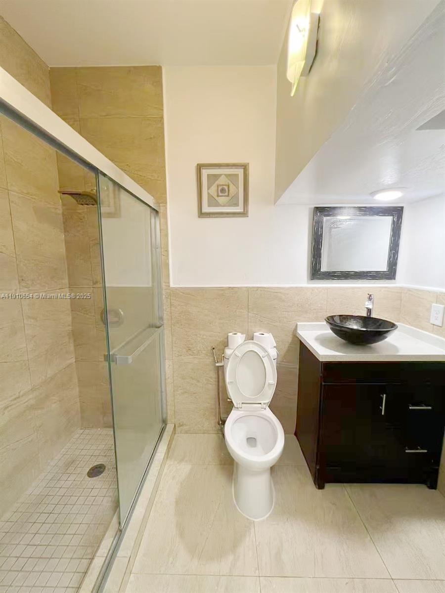 PEMBROKE PINES REGIONAL - Residential Lease