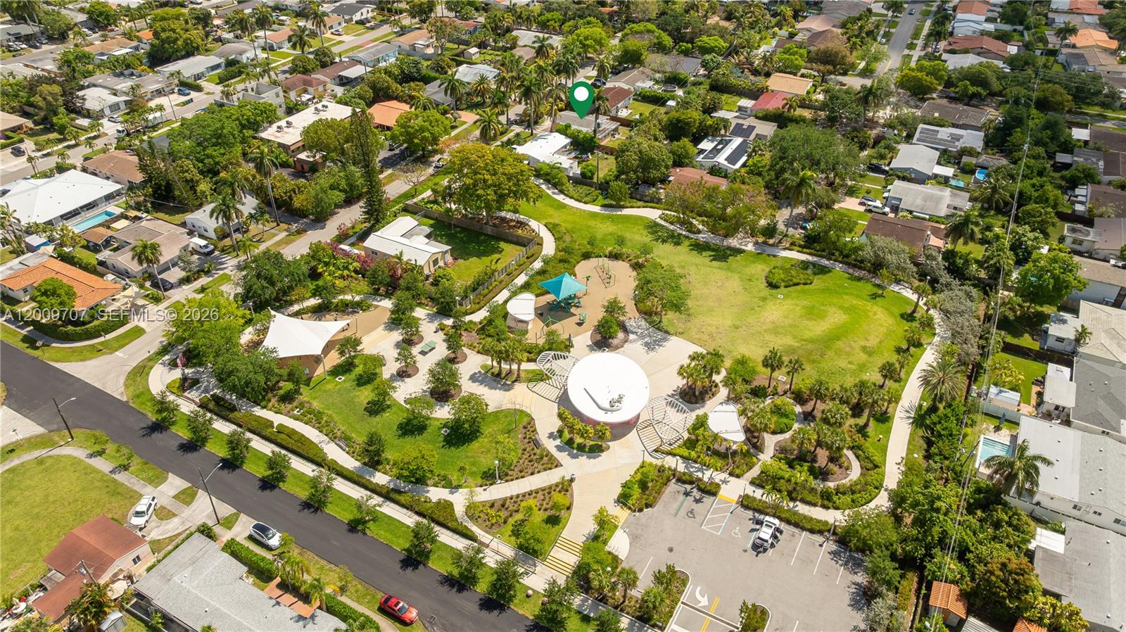 GULFSTREAM ESTATES - Residential