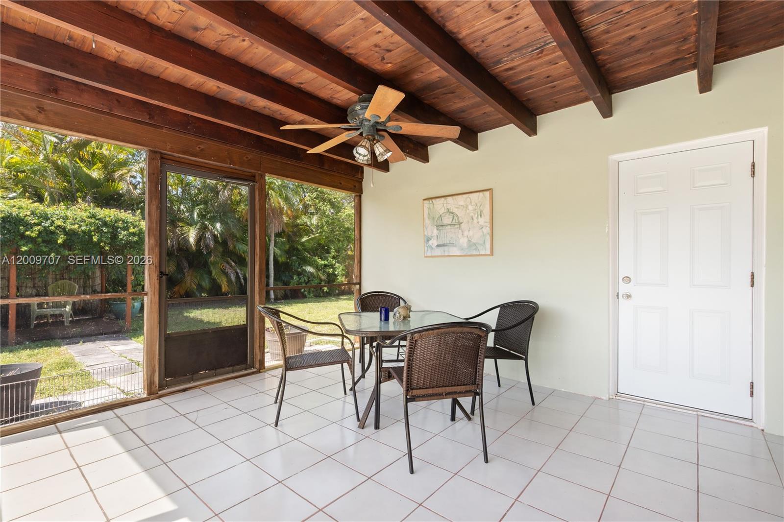 GULFSTREAM ESTATES - Residential