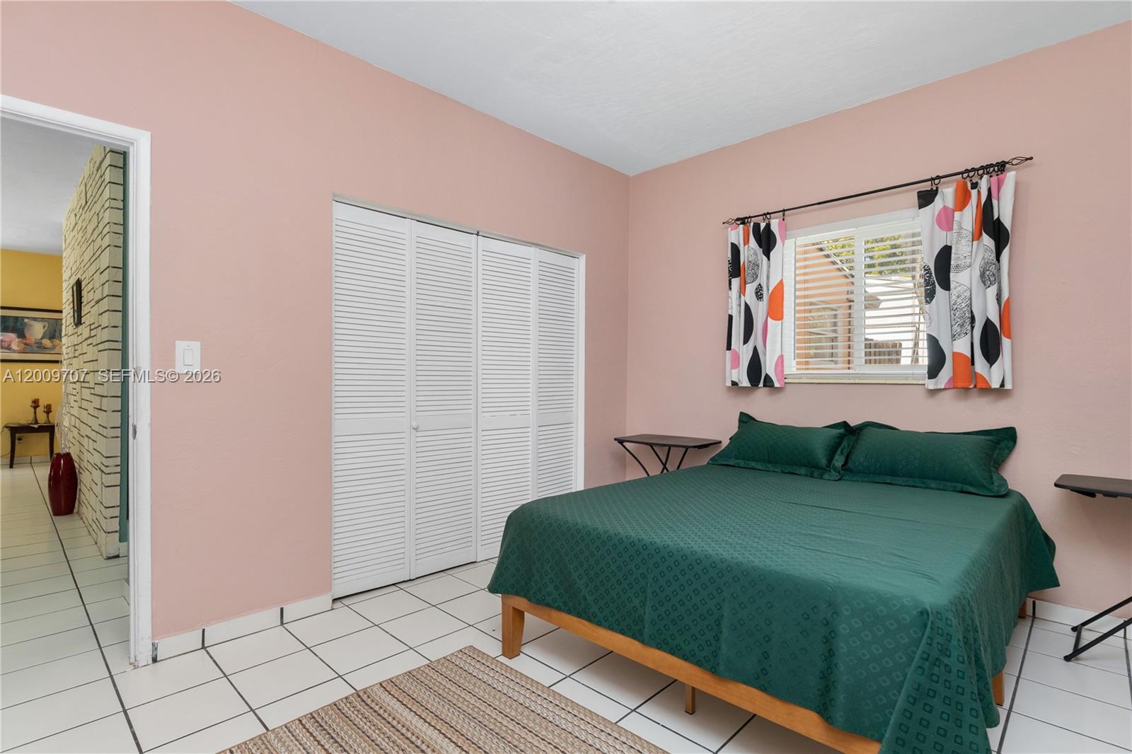 GULFSTREAM ESTATES - Residential