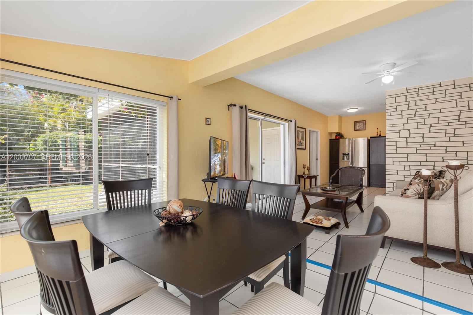 GULFSTREAM ESTATES - Residential