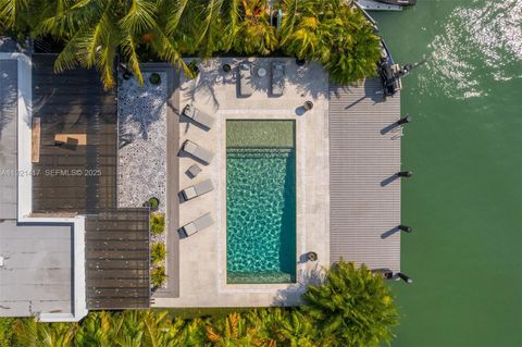 970 S Shore Dr Miami Beach FL 33141