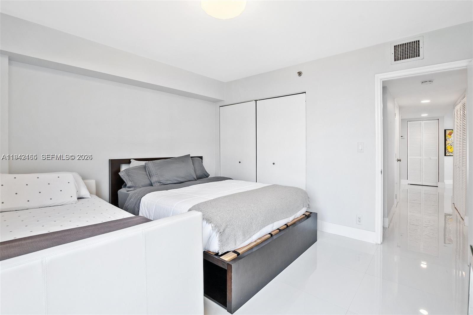 MYSTIC POINTE CONDO NO ON - Residential