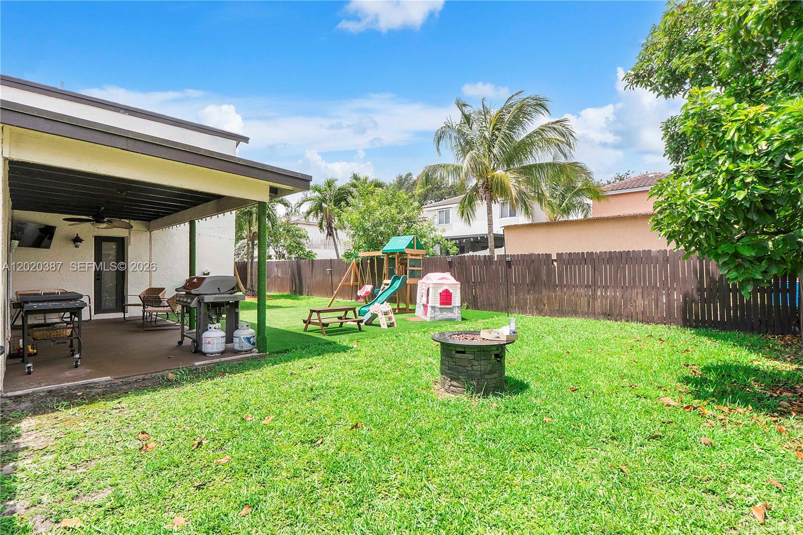 CITY OF LAUDERHILL SEC TH - Residential