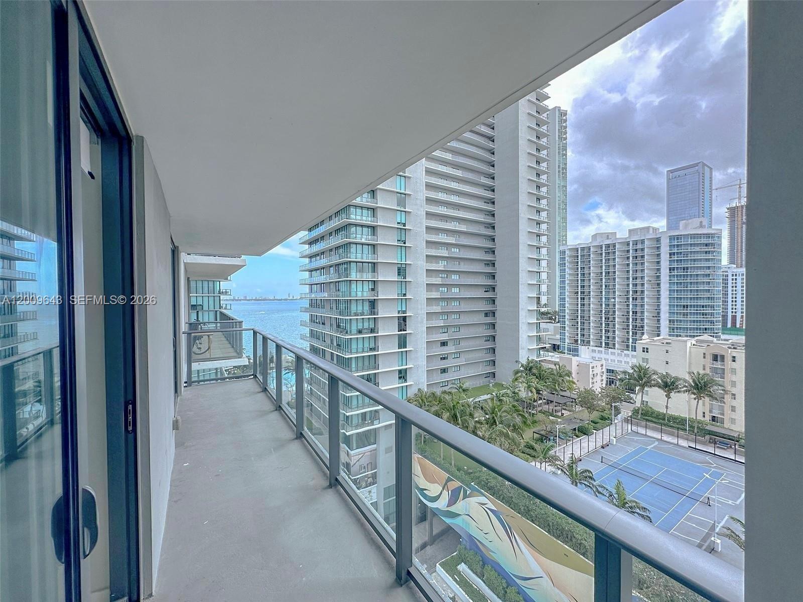 501 NE 31st St 1107