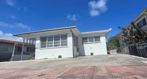 903 80th St Miami Beach FL 33141