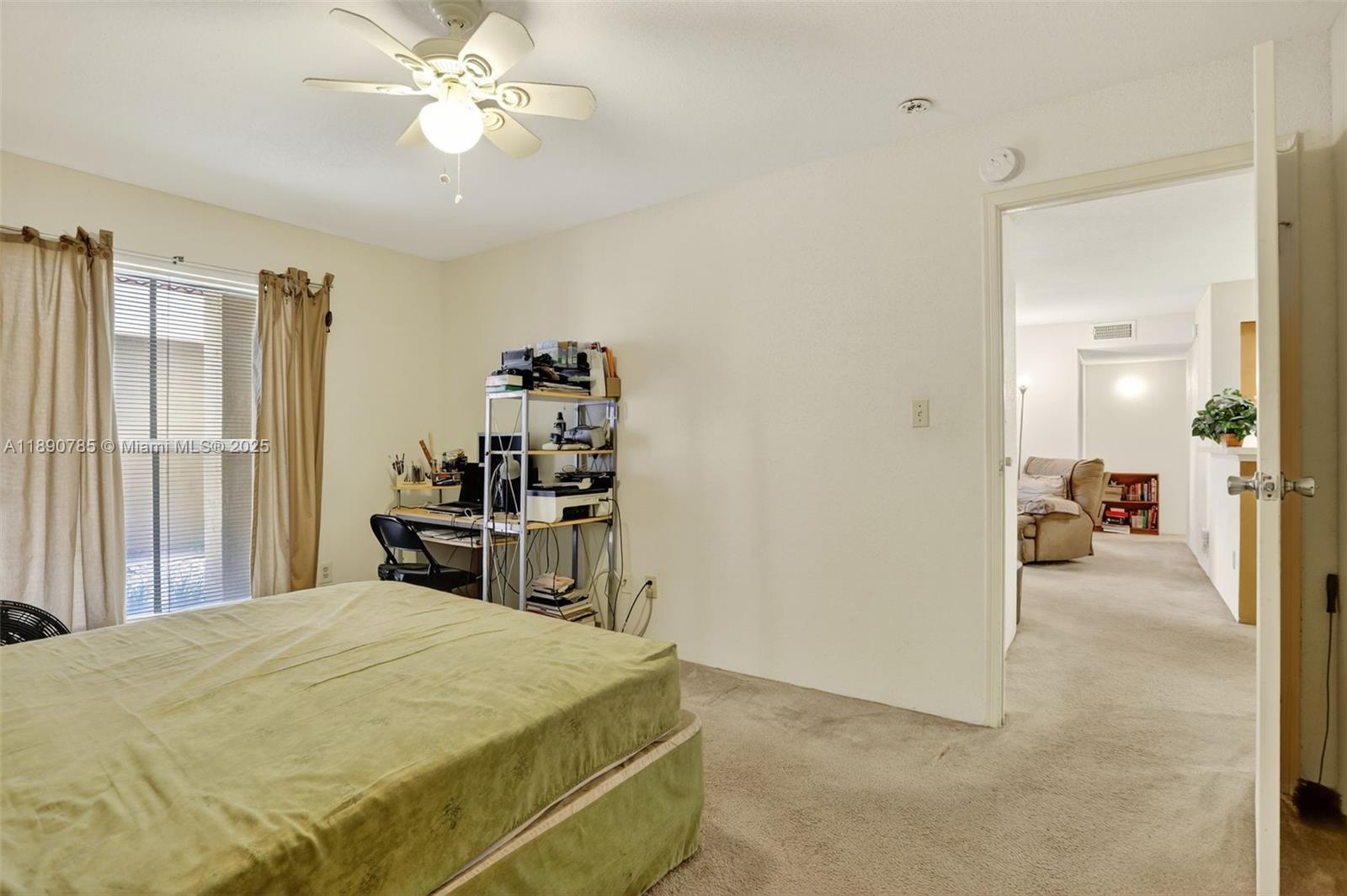 SAVANNAH AT RIVERSIDE CON - Residential