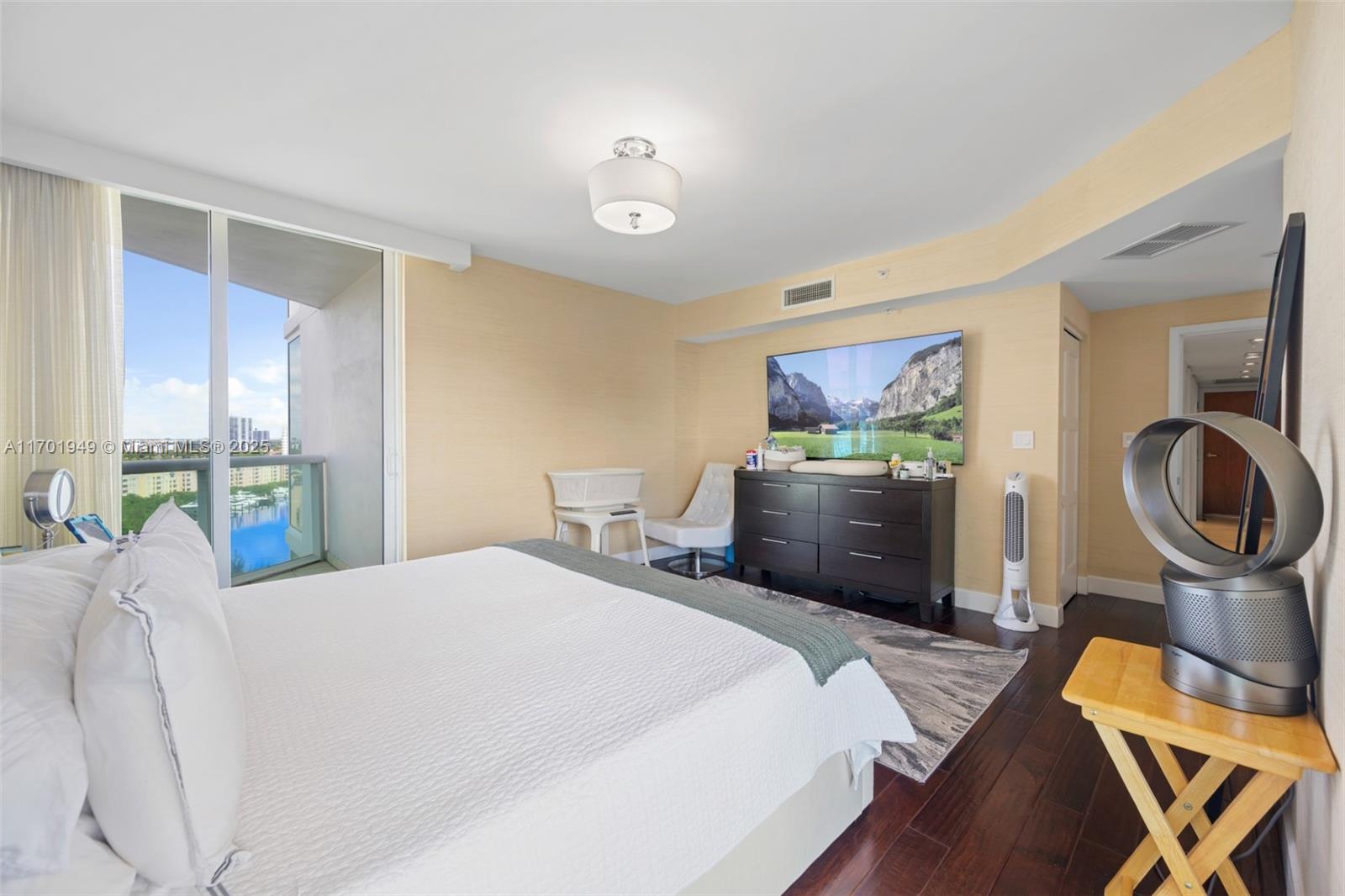 THE PARC AT TURNBERRY ISL - Residential