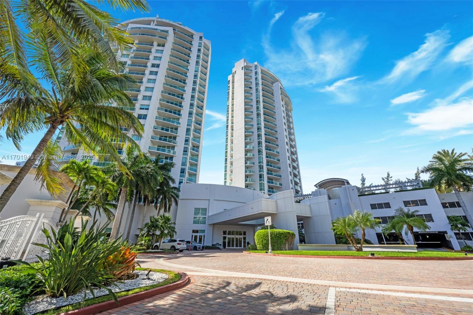 THE PARC AT TURNBERRY ISL - Residential