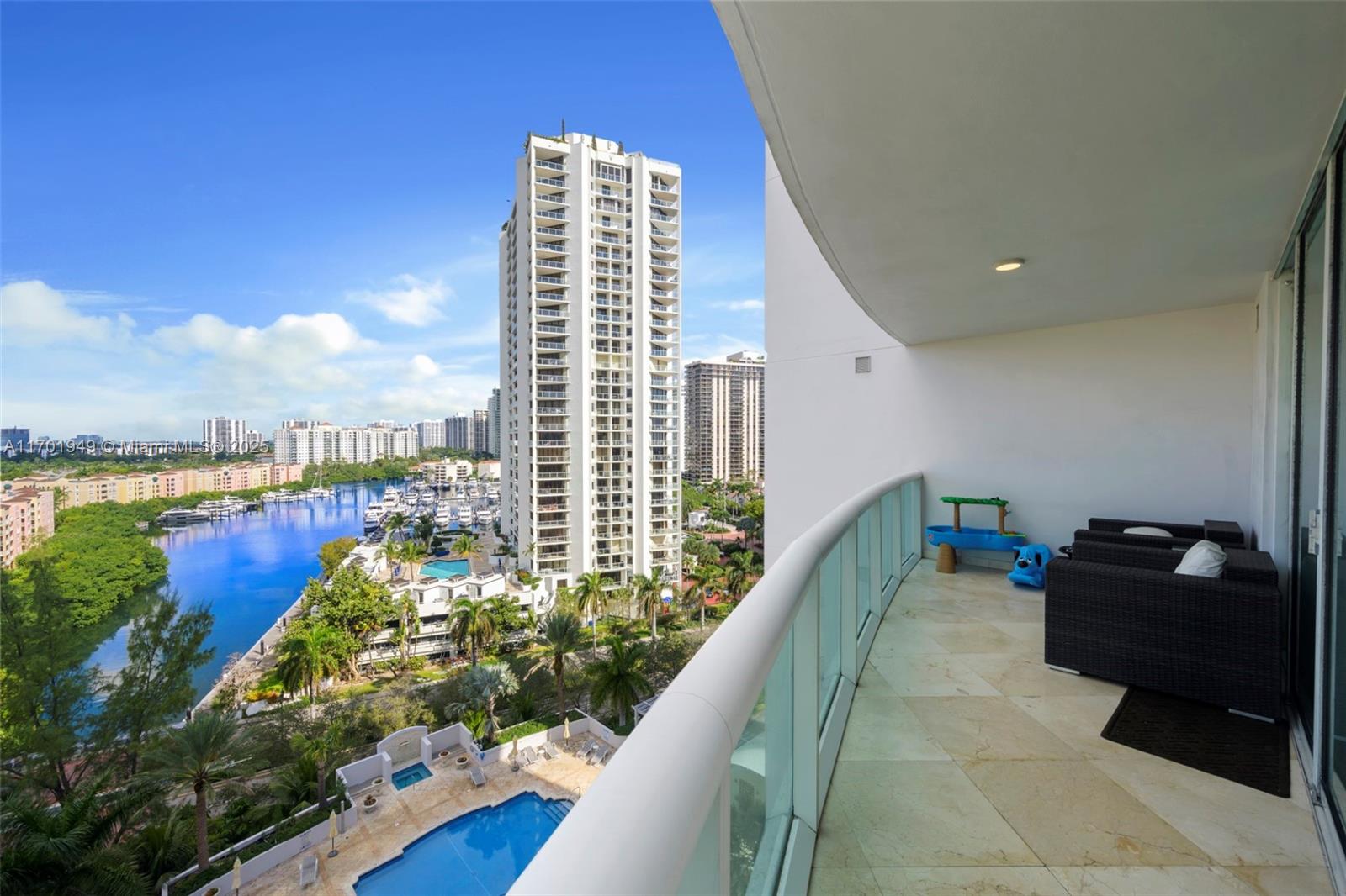 THE PARC AT TURNBERRY ISL - Residential