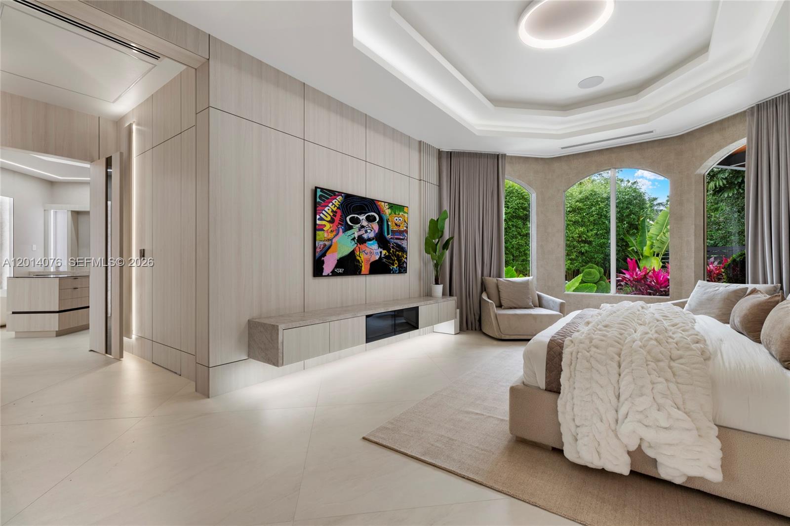 HOLLYWOOD LAKES COUNTRY C - Residential