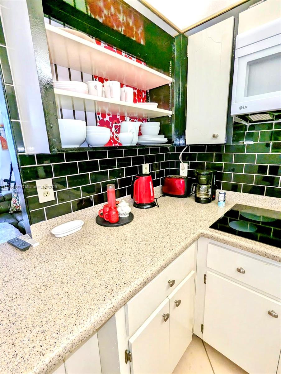 TAROMINA APTS CO-OP - Residential