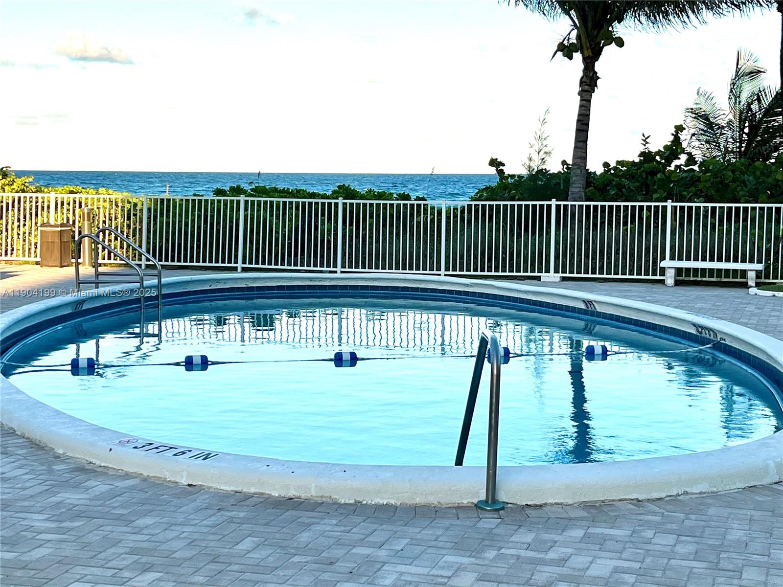 TAROMINA APTS CO-OP - Residential