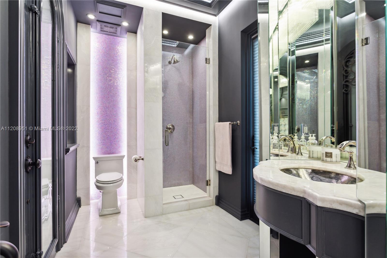 SURPRISE LAKE - Residential