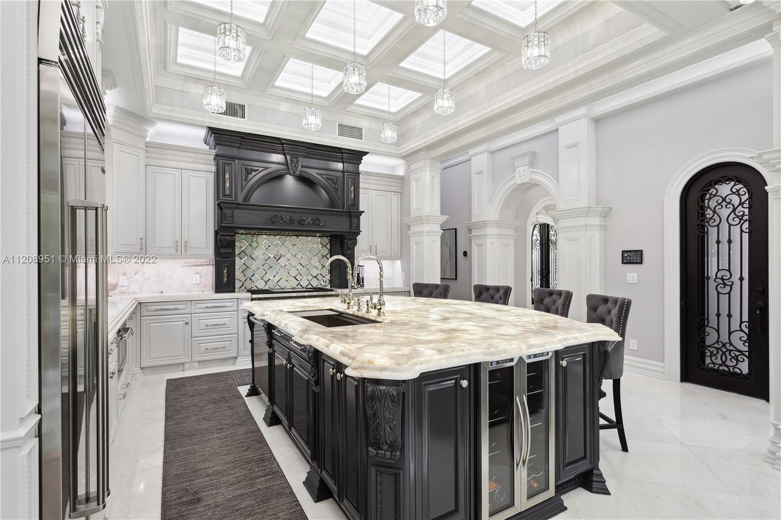 SURPRISE LAKE - Residential