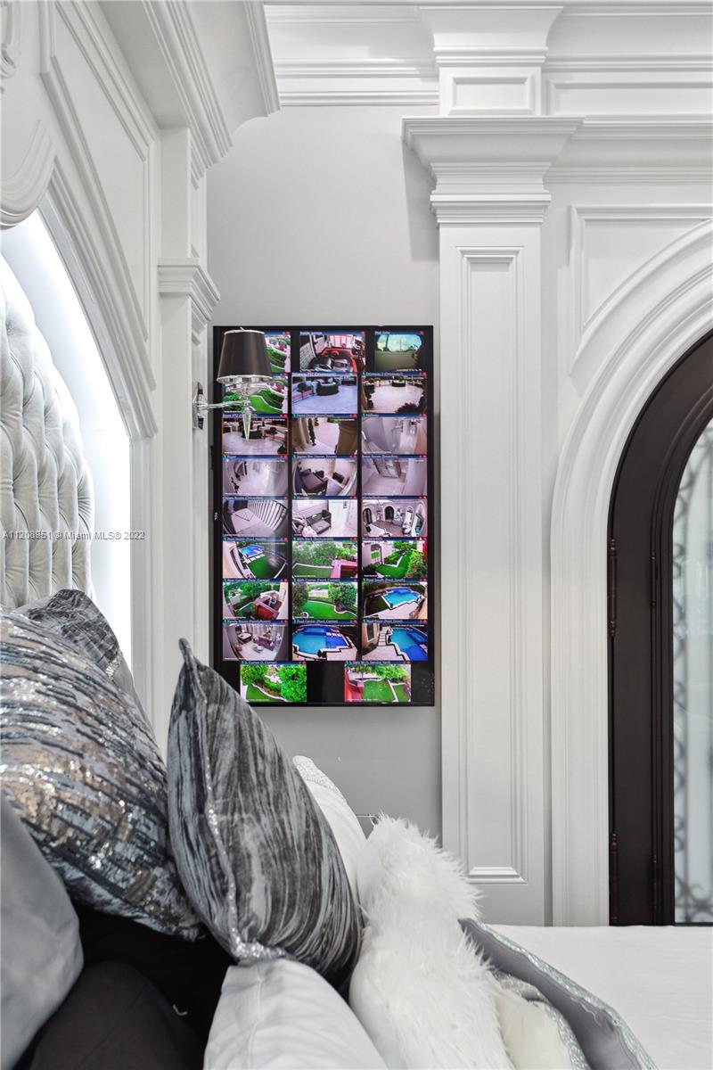 SURPRISE LAKE - Residential