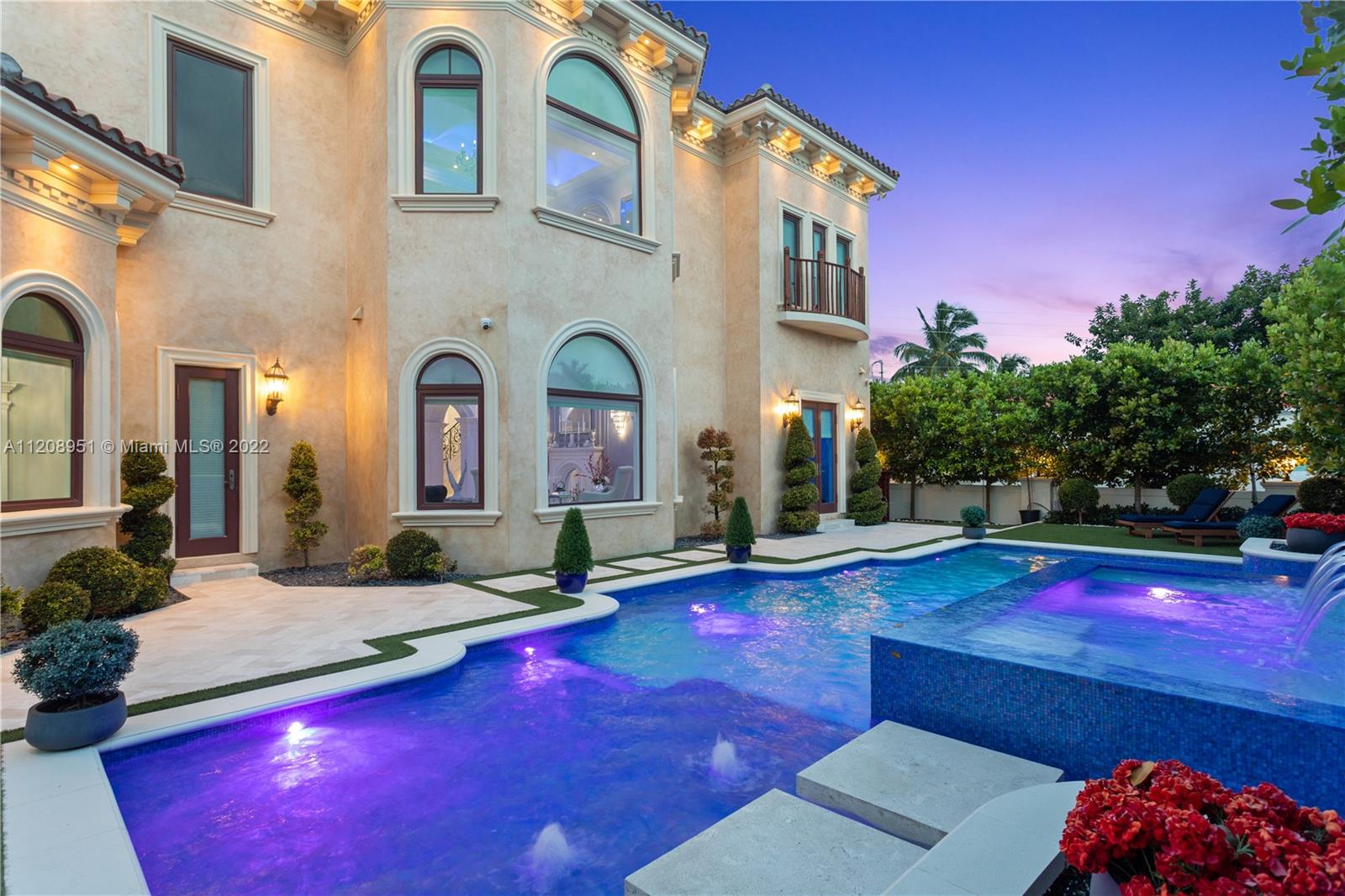 SURPRISE LAKE - Residential