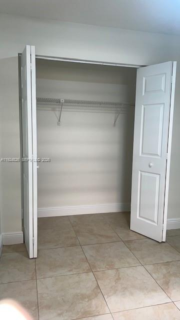 KENLAND BEND NORTH CONDO - Residential Lease