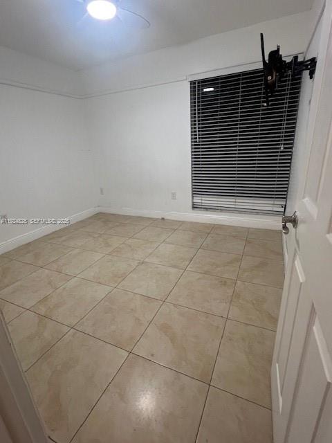 KENLAND BEND NORTH CONDO - Residential Lease