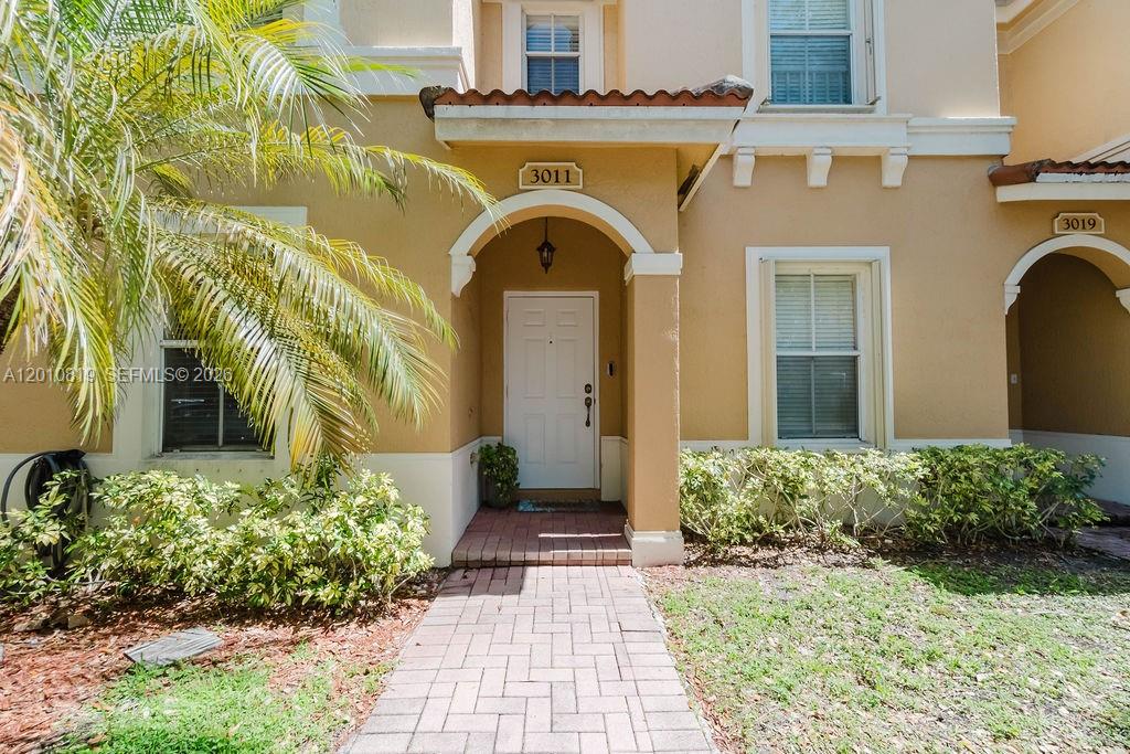 MELROSE POINT CONDO - Residential